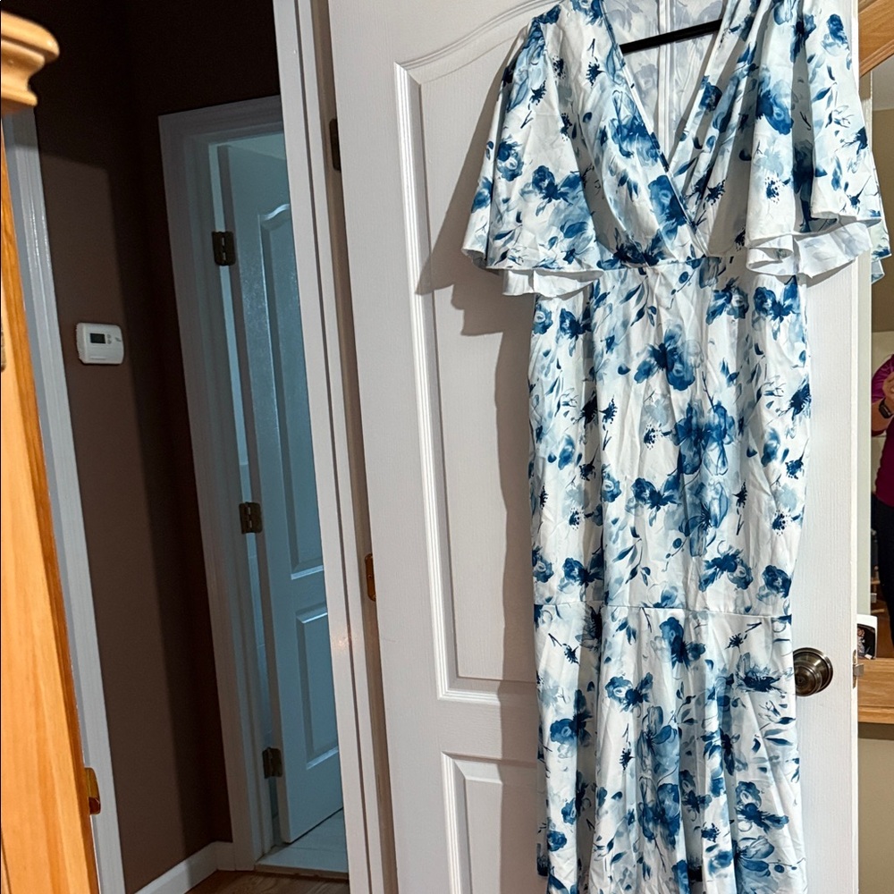 SHEIN Blue and White Floral Maxi Dress